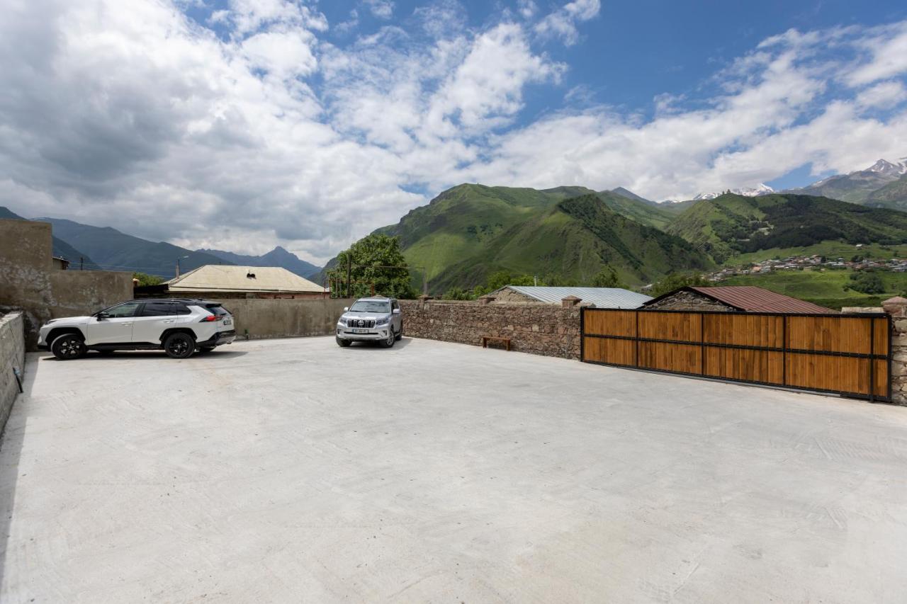 Graf Kazbegi Otel Dış mekan fotoğraf