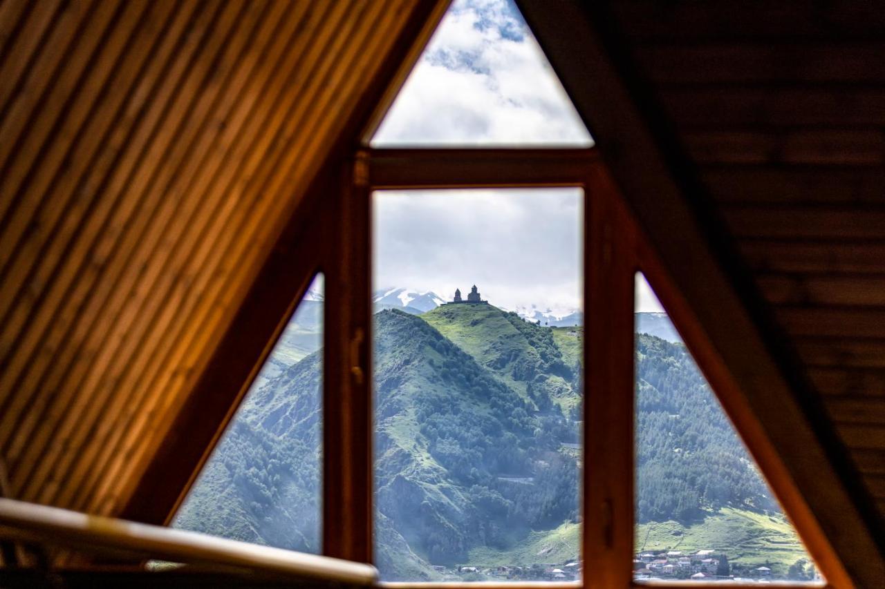 Graf Kazbegi Otel Dış mekan fotoğraf
