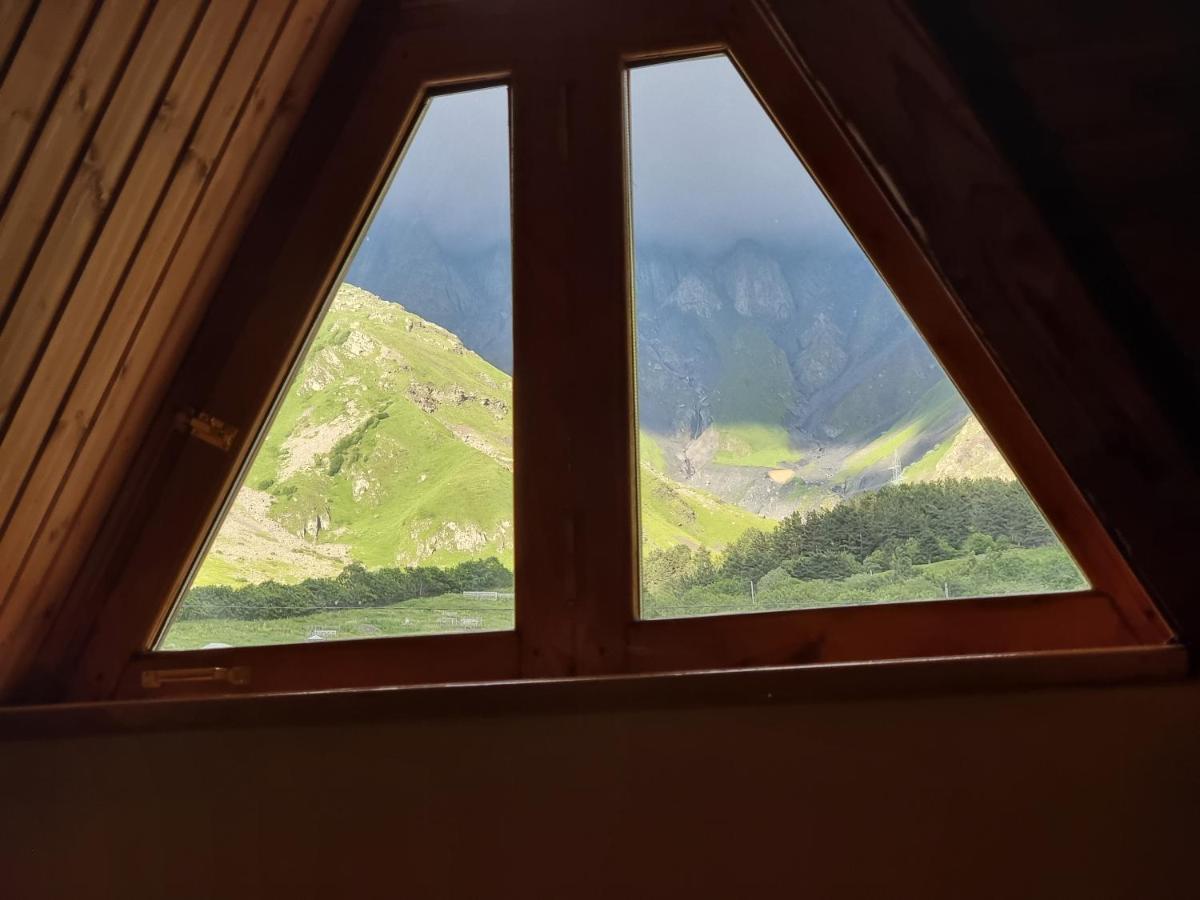 Graf Kazbegi Otel Dış mekan fotoğraf