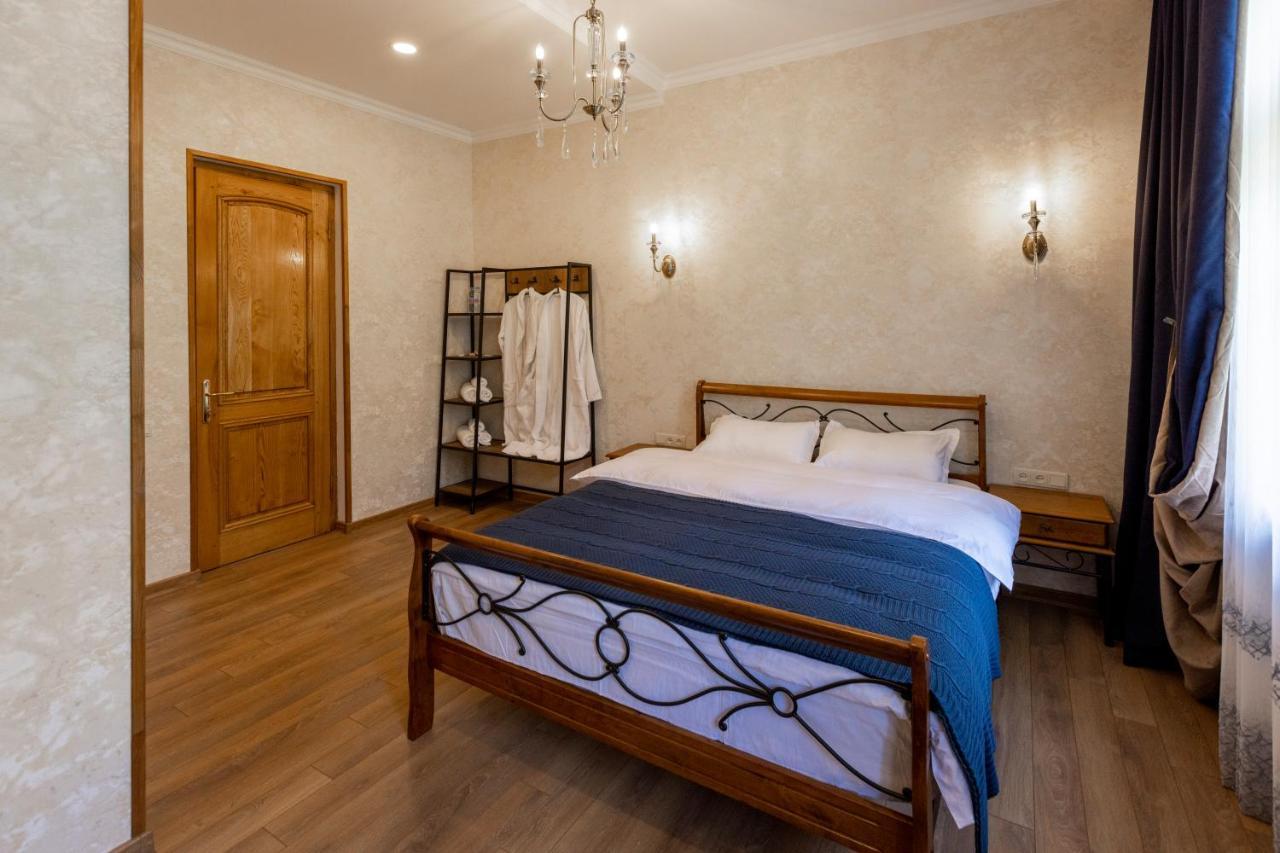 Graf Kazbegi Otel Dış mekan fotoğraf