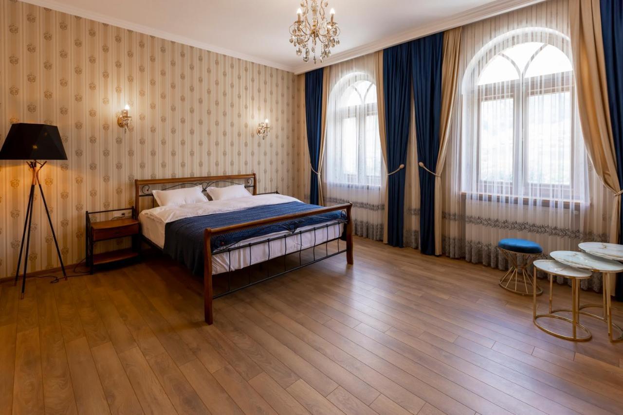 Graf Kazbegi Otel Dış mekan fotoğraf