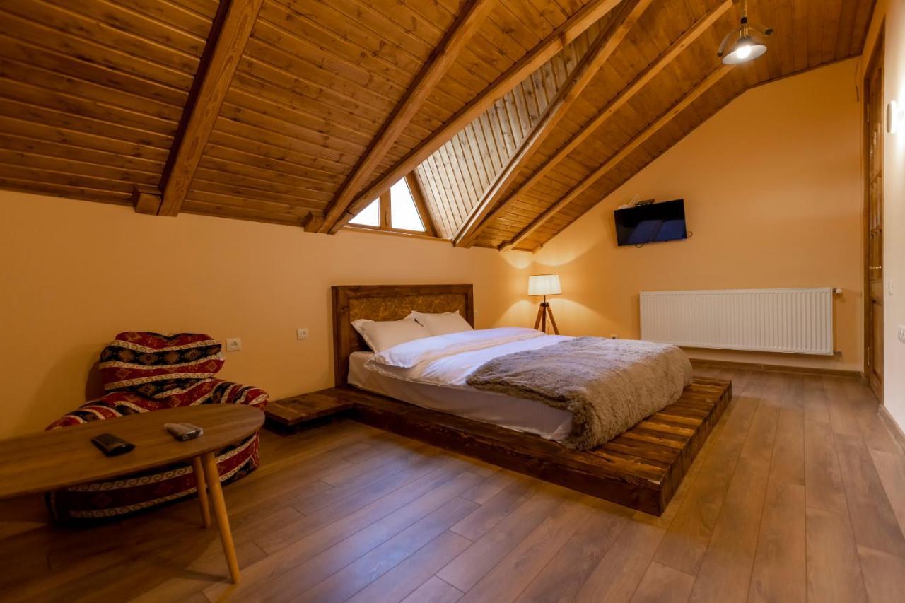 Graf Kazbegi Otel Dış mekan fotoğraf