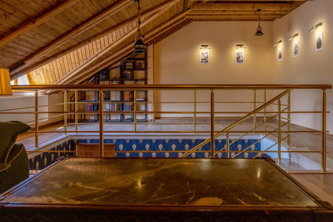 Graf Kazbegi Otel Dış mekan fotoğraf
