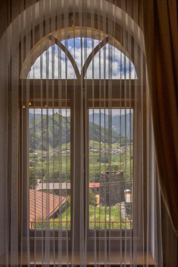 Graf Kazbegi Otel Dış mekan fotoğraf