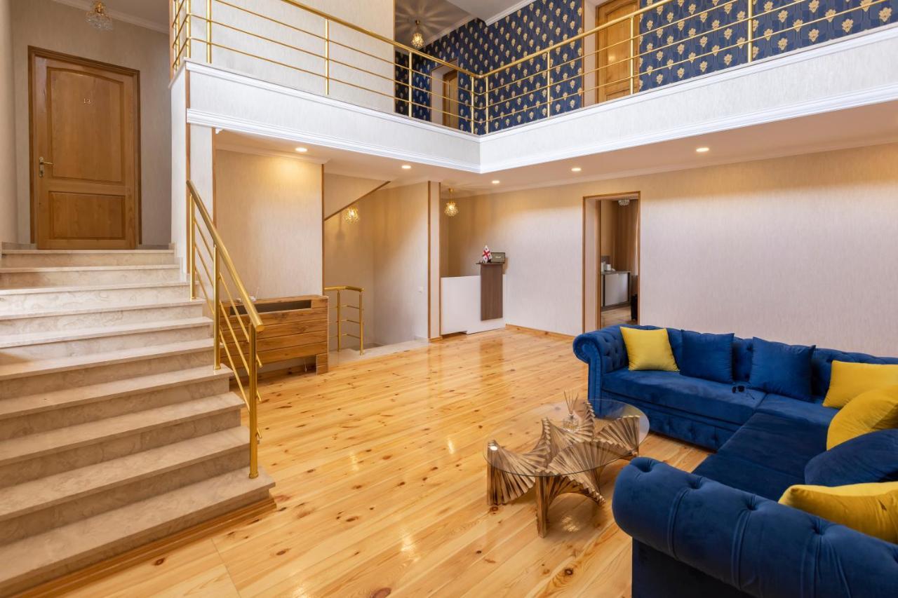 Graf Kazbegi Otel Dış mekan fotoğraf