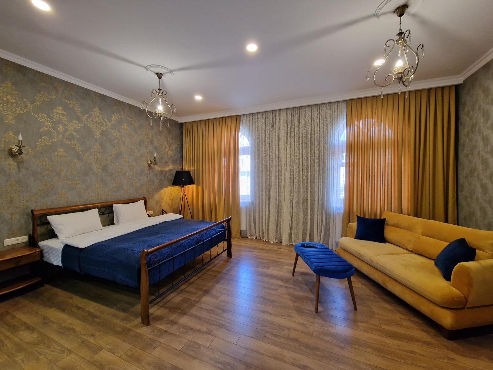 Graf Kazbegi Otel Dış mekan fotoğraf